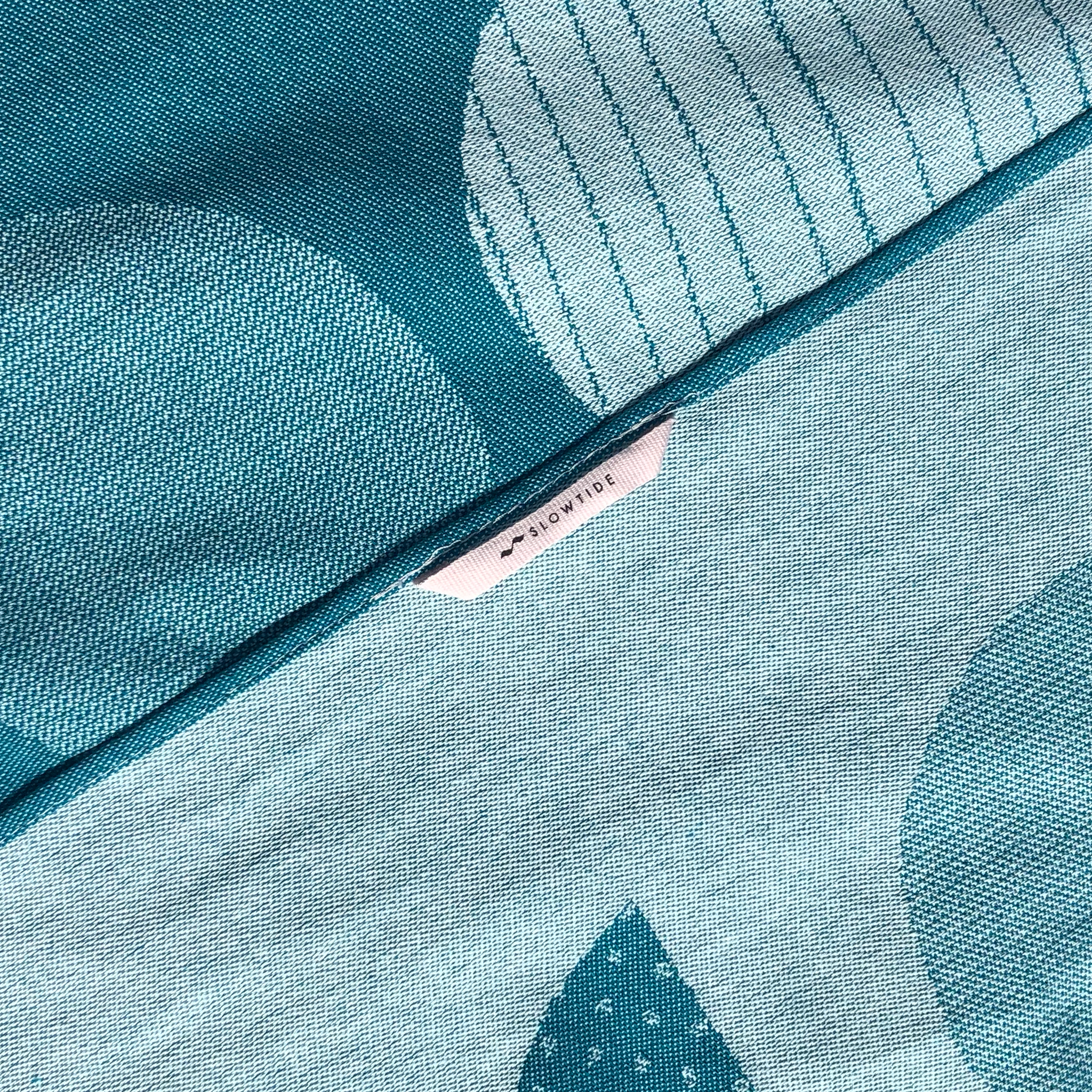 Slowtide Lightweight Turkish Towel | Jack Johnson